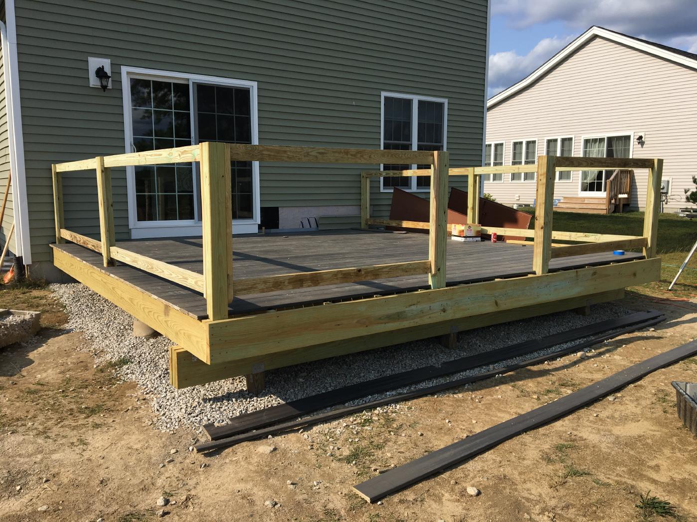 railing1.jpg